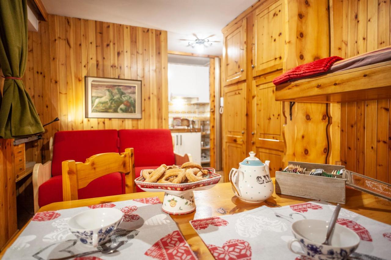Casa-Chalet, In Centro A Courmayeur! Zewnętrze zdjęcie